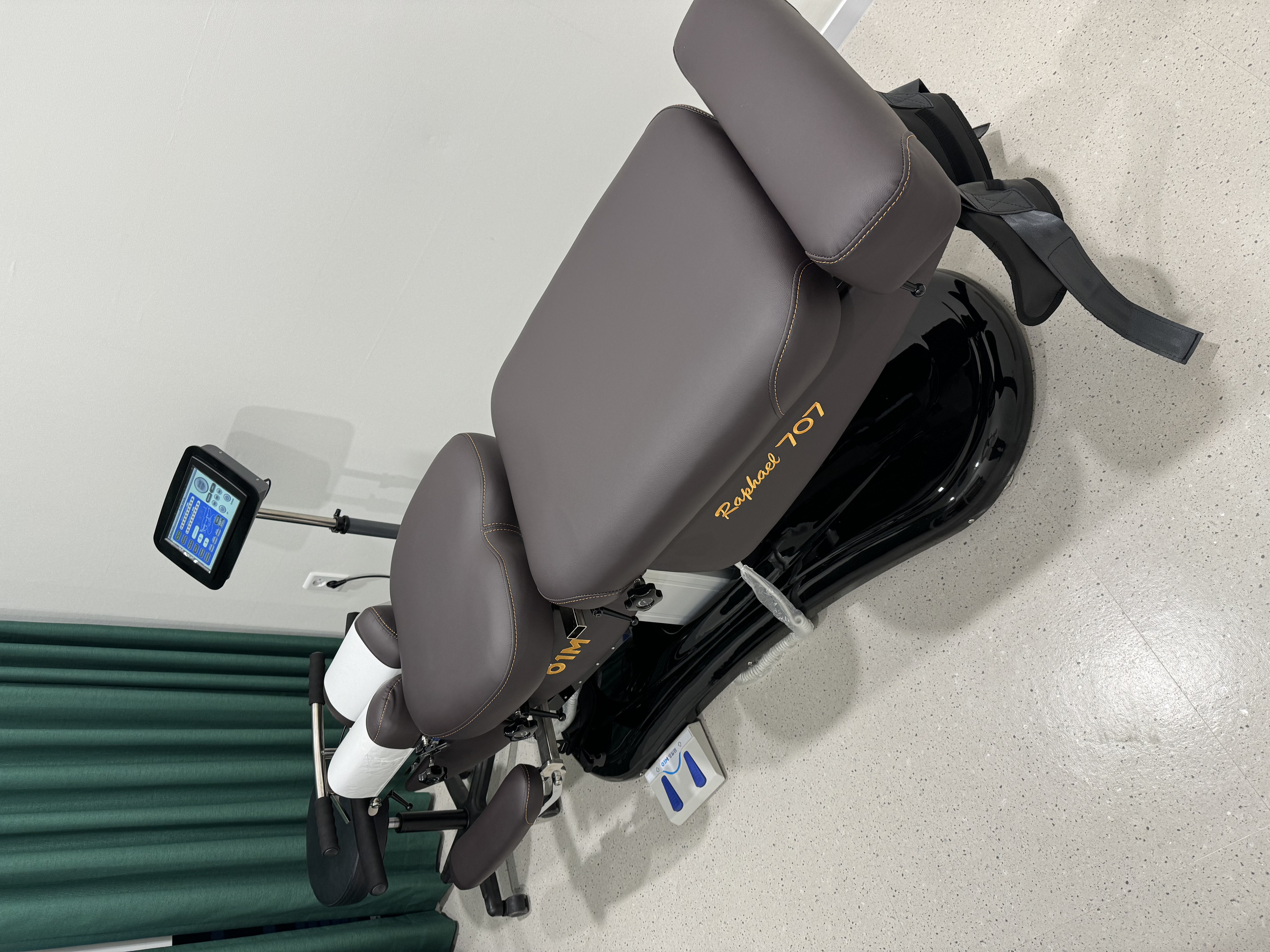 추나 전용 베드